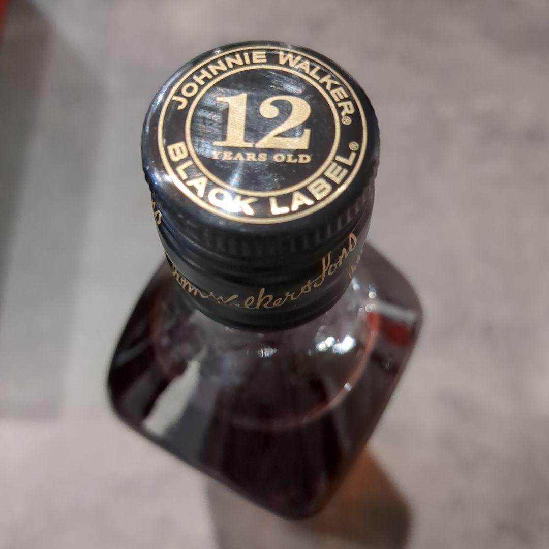 【希少】ジョニーウォーカー　ブラックラベル12年【デザインアワード受賞】