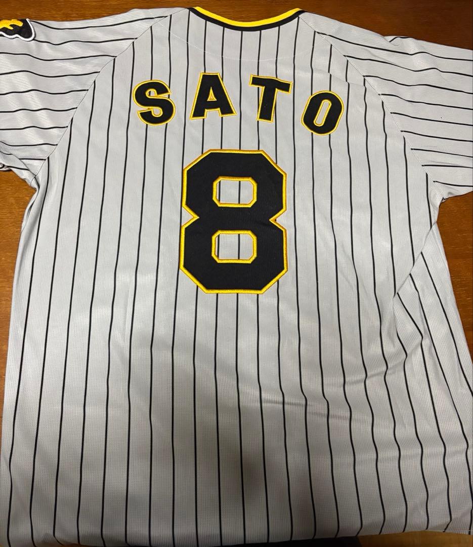 阪神タイガース　佐藤輝明　レプリカビジターユニフォーム　Lサイズ