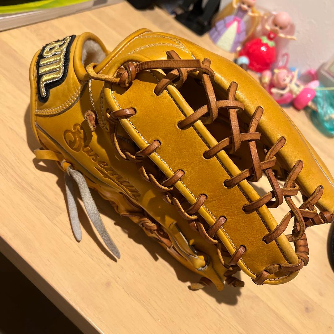 ベースマン超軽量硬式グローブ