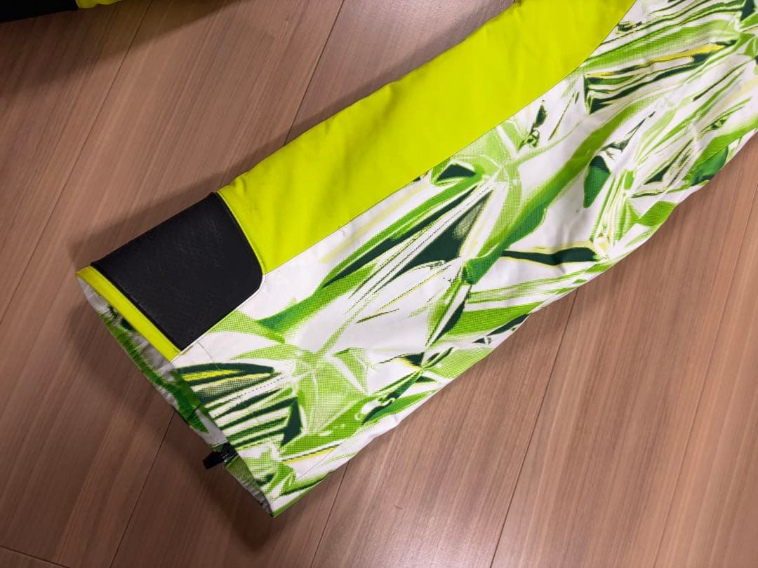 ★技術選モデル★お洒落　デサント　SIO スキーウエア上下　SAJ デモ