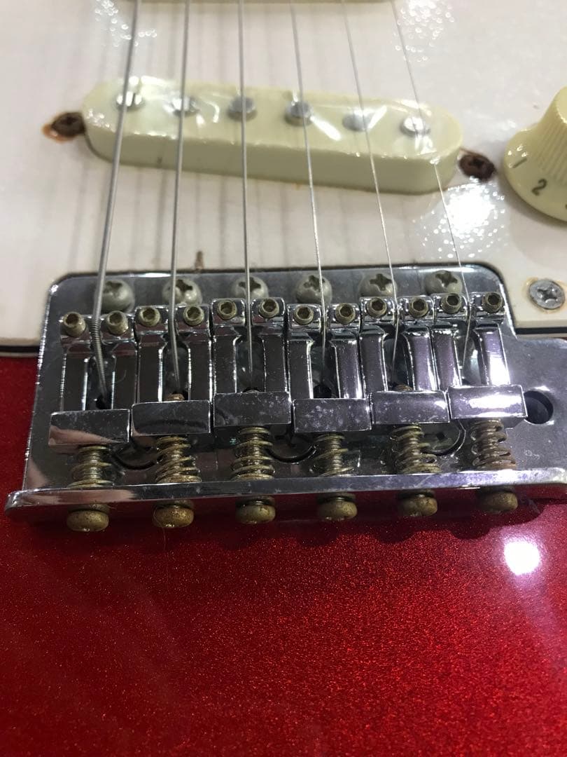 Legend エレキギターレッド　ケース付き