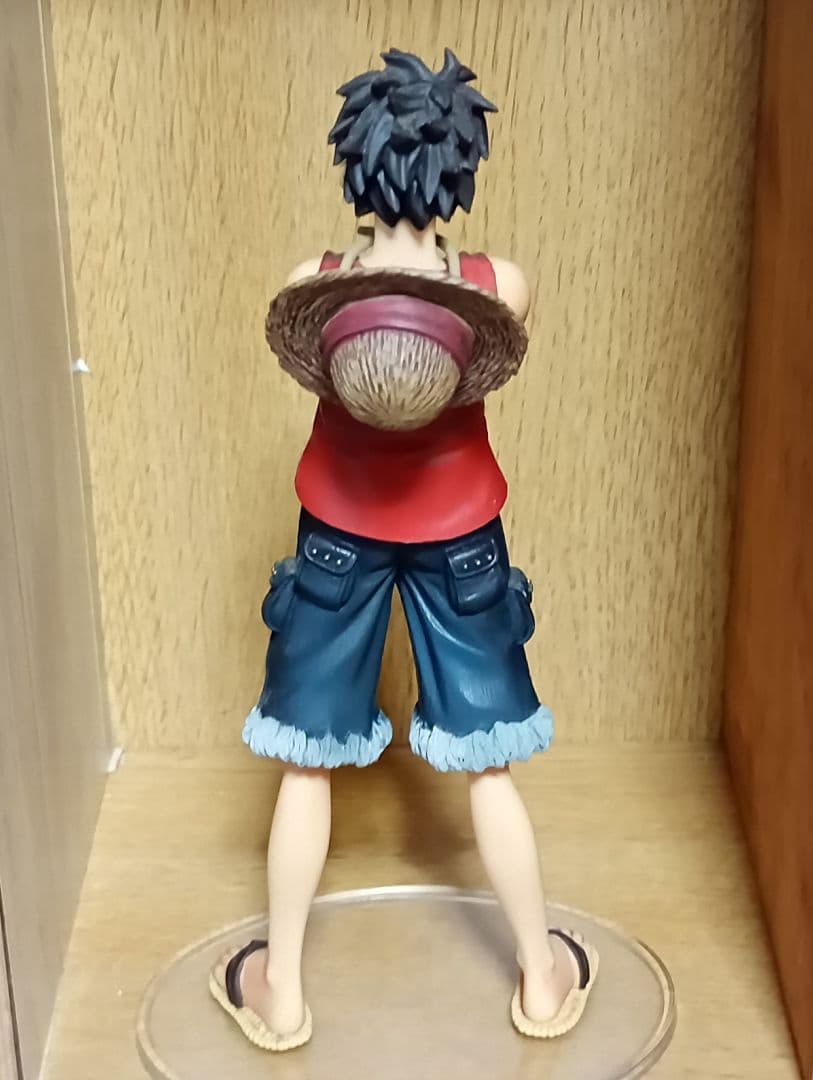 ワンピース ルフィ フィギュア