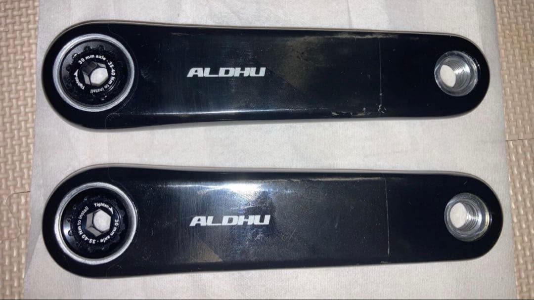 パーツ ROTOR ALDHU CARBON 165mm 48/32