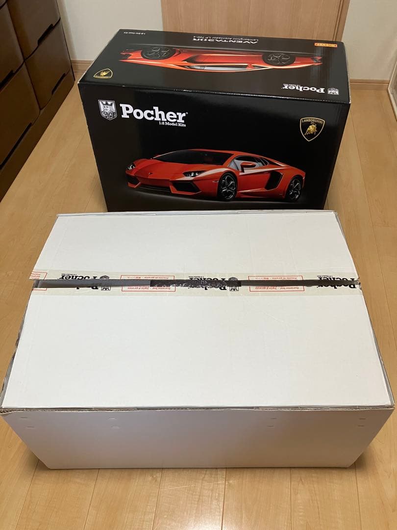1/8 ポケール Pocher ランボルギーニ アヴェンタドール LP700-4