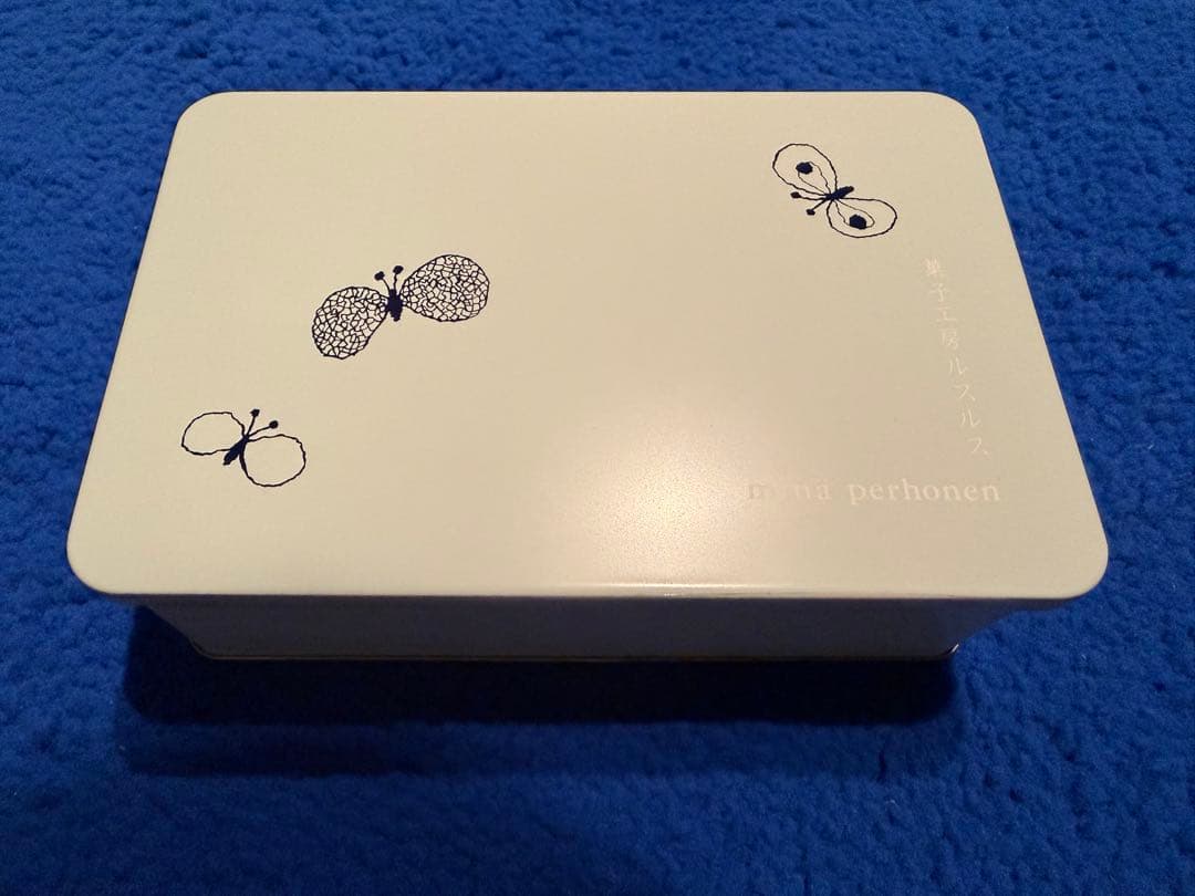 ミナペルホネン　ルスルス　クッキー缶　bird mina perhonen