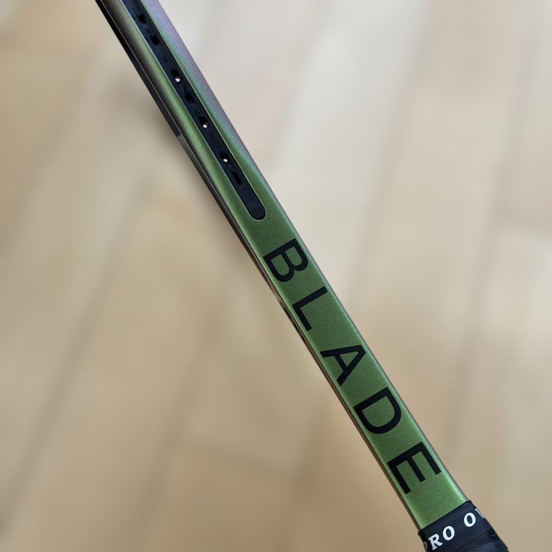 Wilson Blade 98S v8.0 テニスラケット G２　美品