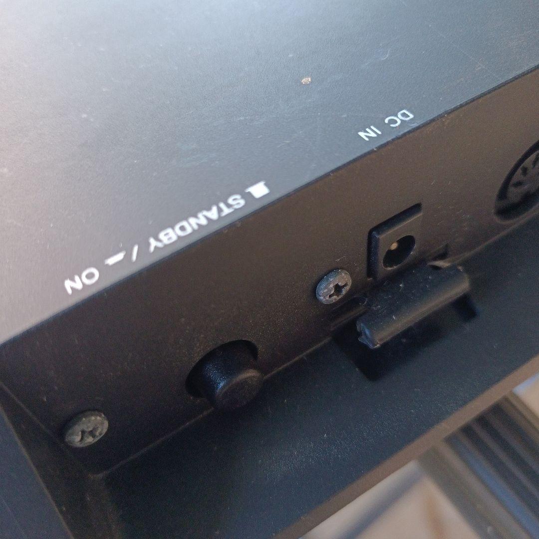 Yamaha KX61 シンセサイザー