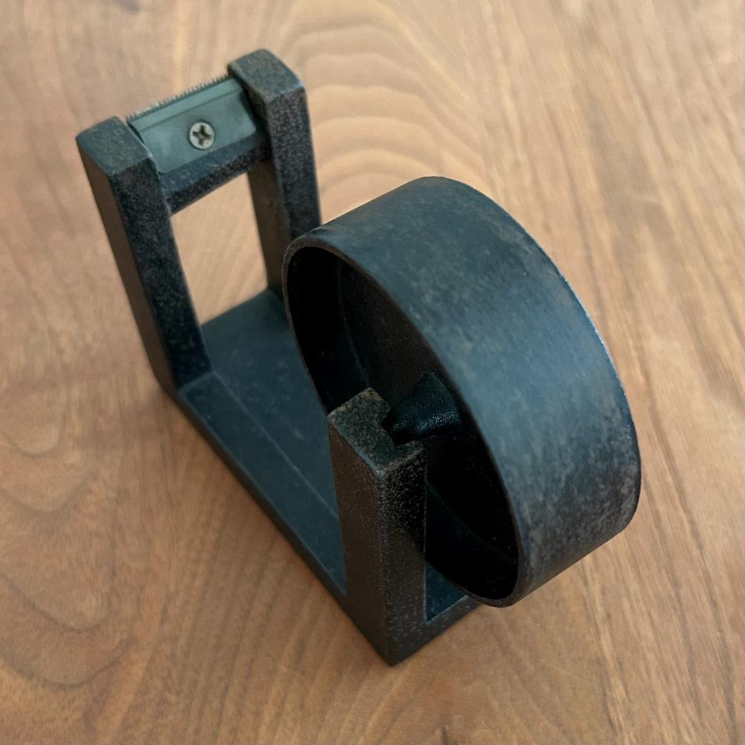 ヨーガンレール ババグーリ 南部鉄器のテープカッター