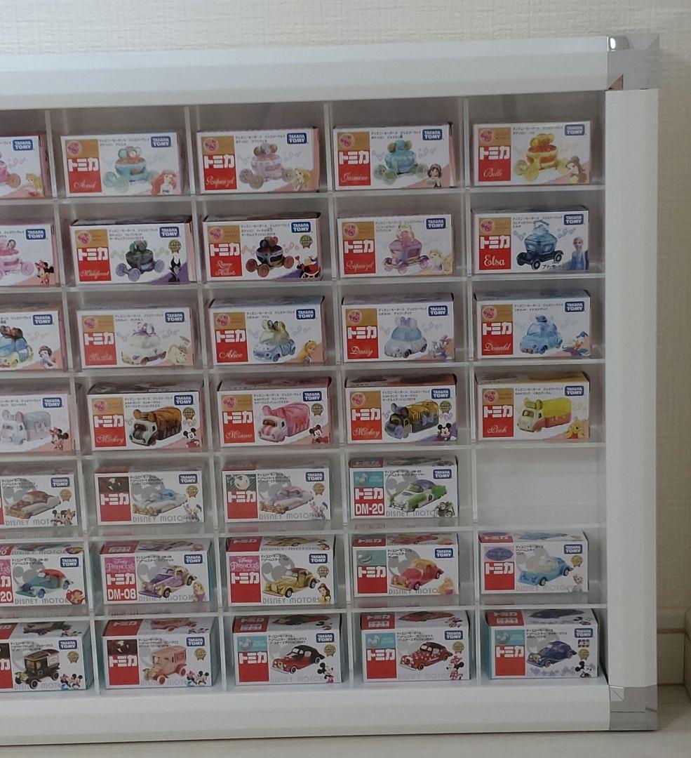ディズニー　モータース　トミカ　41台セット　ディスプレイケース付き