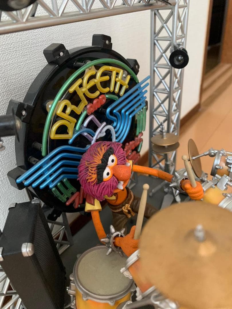 アニマルとエレクトリックメイヘムステージセット