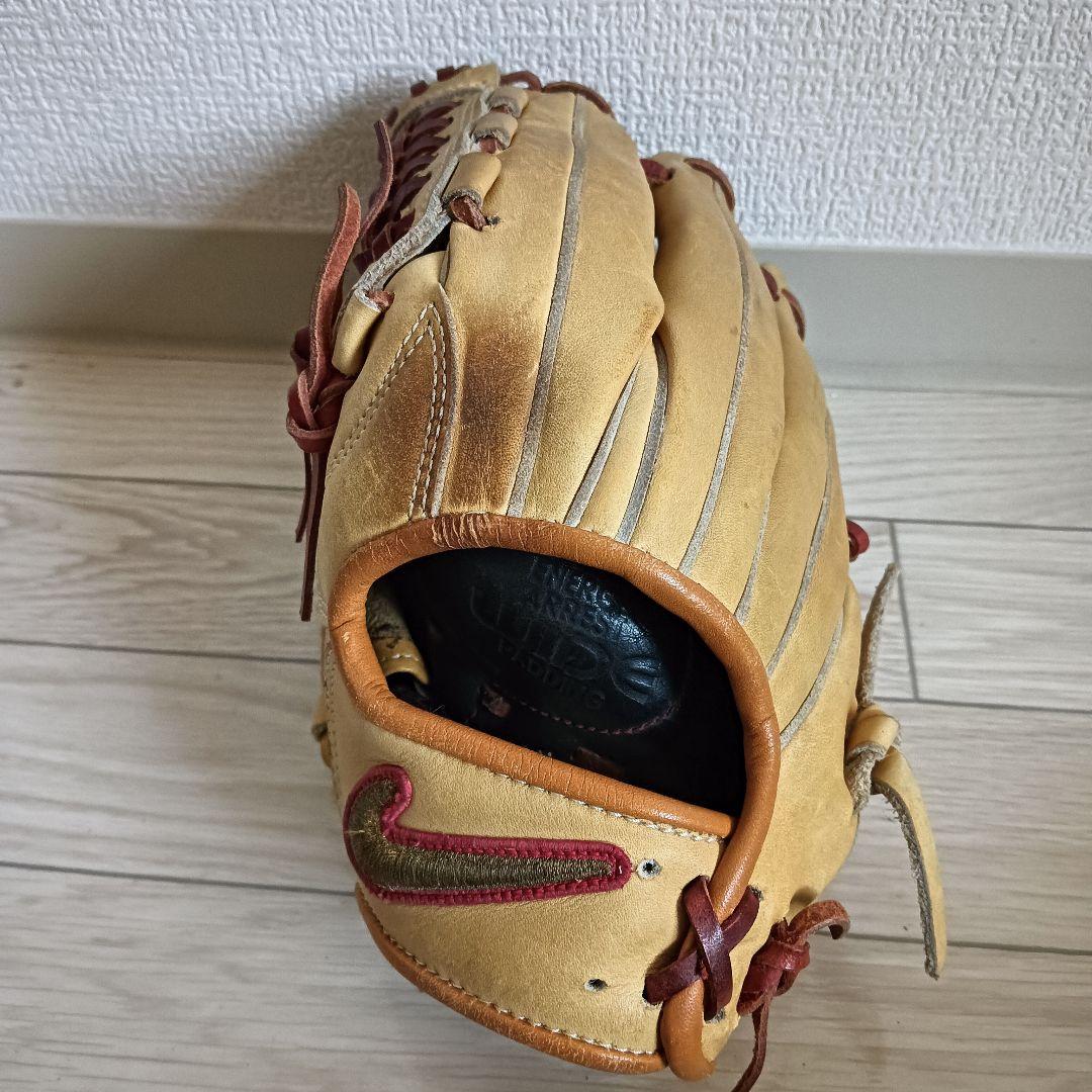 NIKE READY MVPモデル 軟式用グローブ AMO12 左用