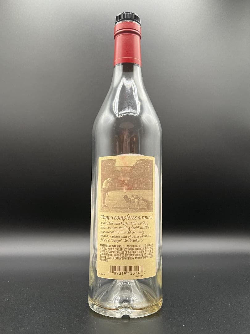 バーボンウイスキーパピーヴァンウィンクルリップヴァンウィンクル20年　空瓶　希少