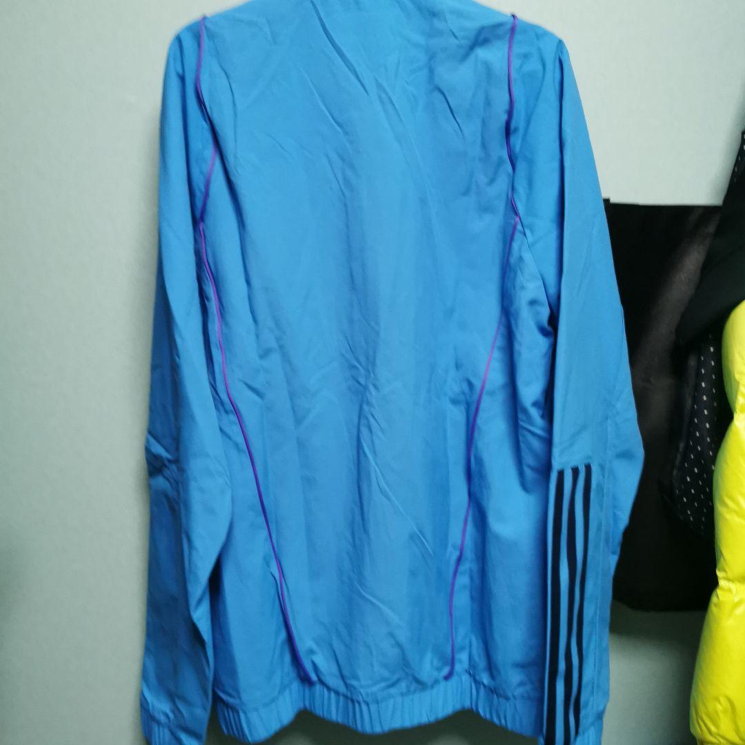 サッカー　アルゼンチン代表　プレゼンテーションスーツ　移動着　トレーニングウェア