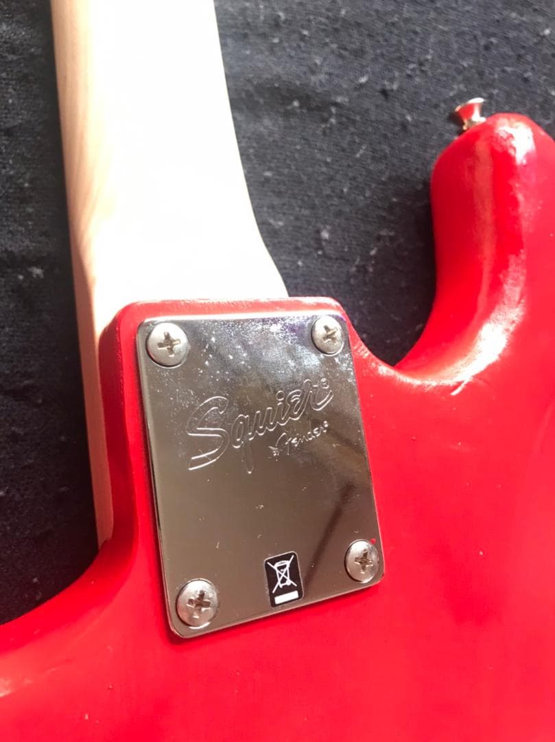 【完売しました】彫刻入りギター　fender squire Affinity