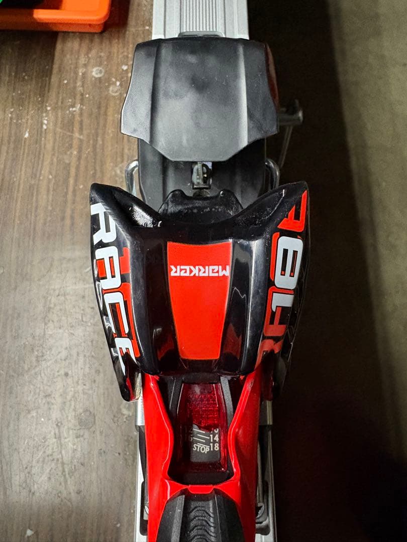 【専用】中年ライダー様　MARKER XCOMP 18 ビンディング