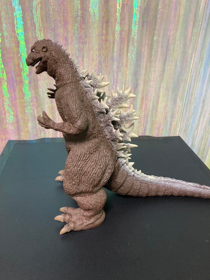 初代ゴジラビッグサイズフィギュア　酒井ゆうじ原型制作　全2種
