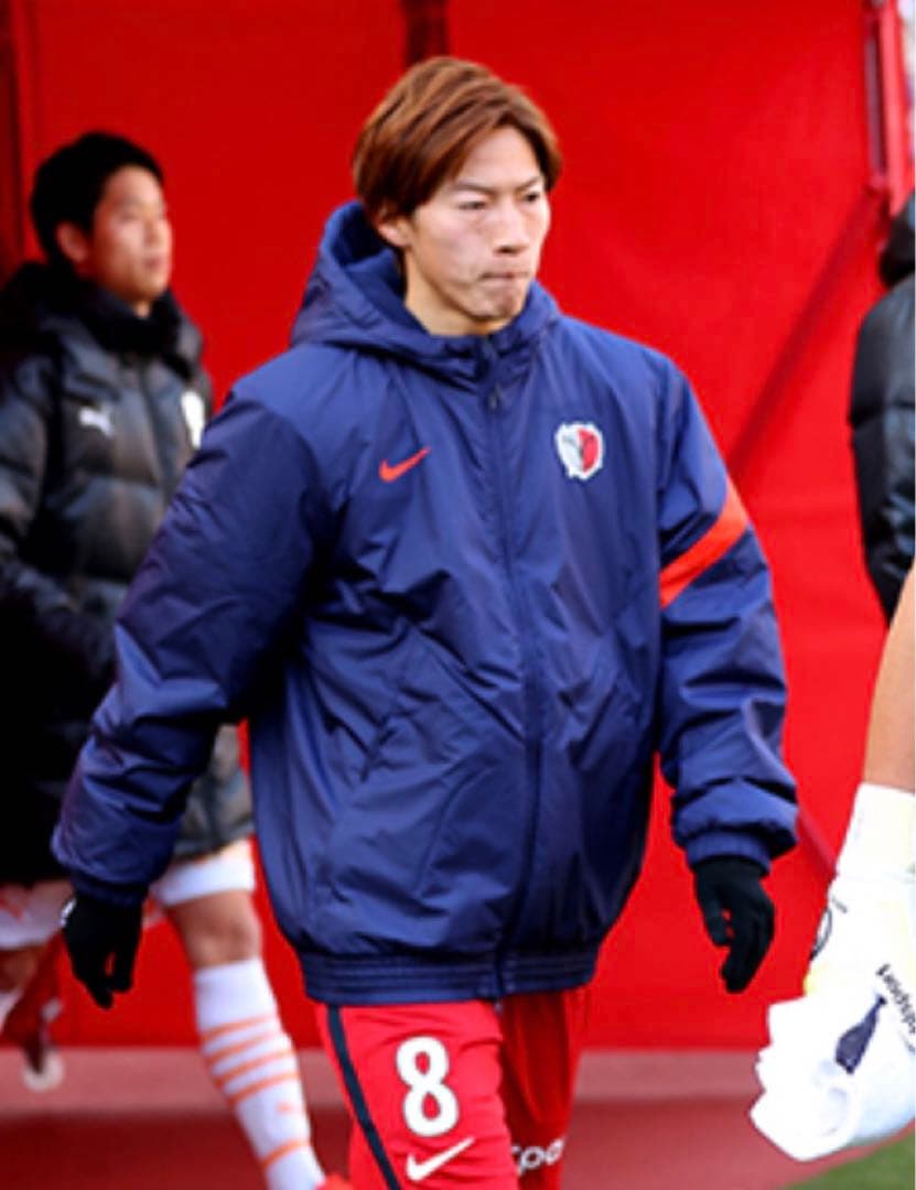 鹿島アントラーズ　NIKE ナイキ　選手着用ダウン　選手支給品　M〜L相当　新品