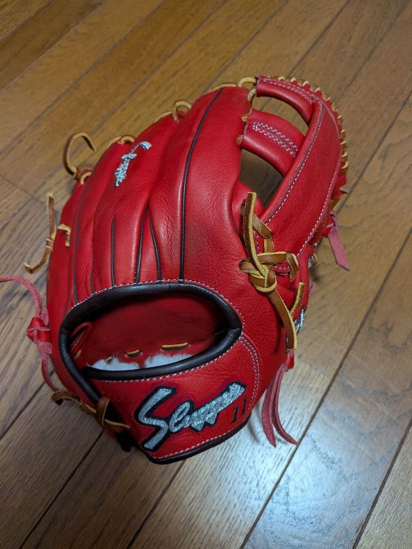 Slagger 軟式オーダーグラブ　SR1型