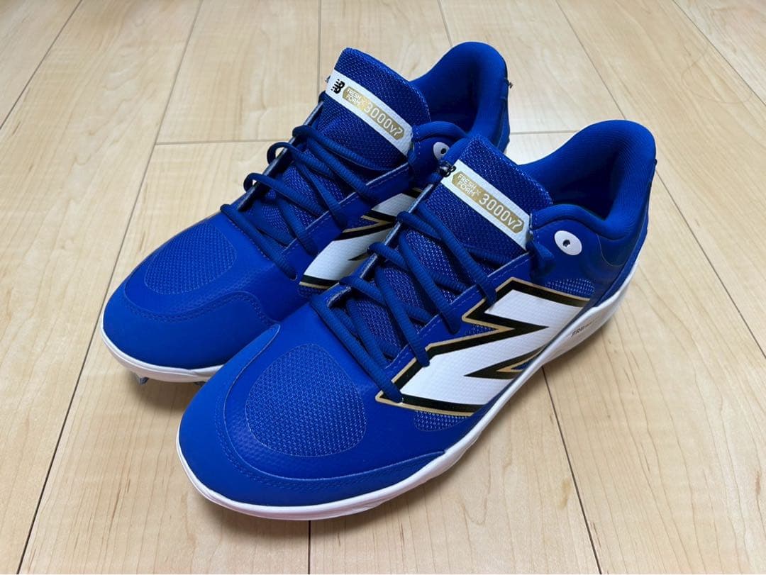 New Balance 青 スパイクシューズ　29.5センチ