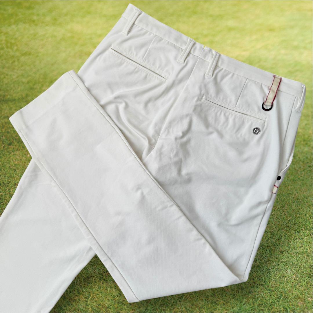 ブリーフィングゴルフ　パンツ　L〜XL相当 白　ホワイト　ストレッチ素材　ゴルフ