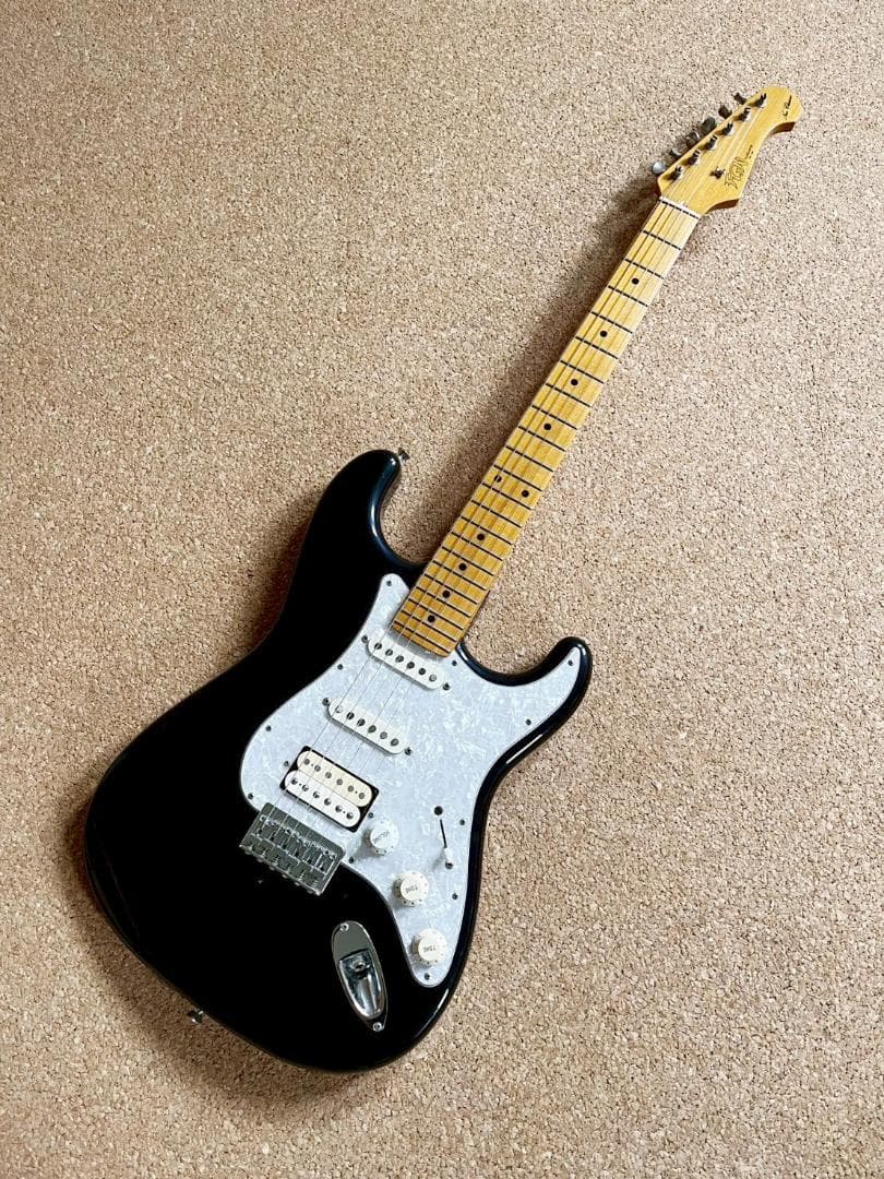 Fujigen(FGN)　Neo classic ストラトキャスター（SSH）
