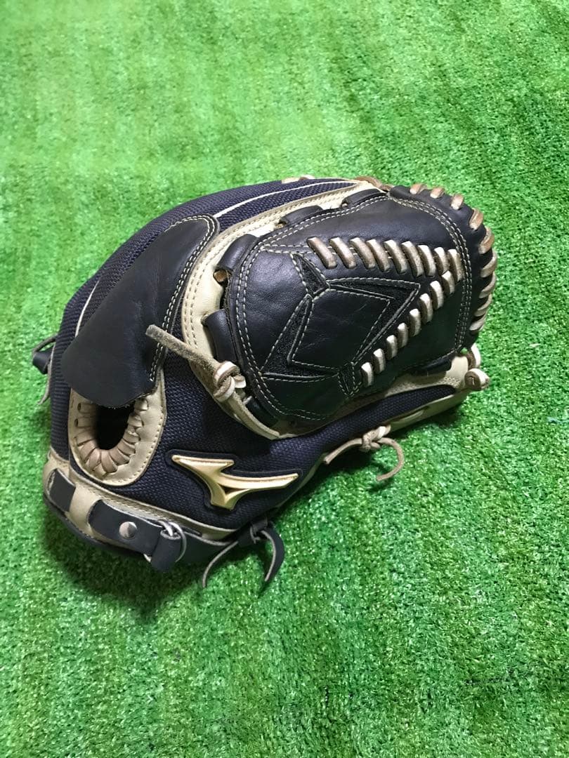 ミズノ　投手用　即戦力！