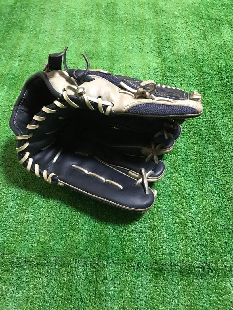 ミズノ　投手用　即戦力！