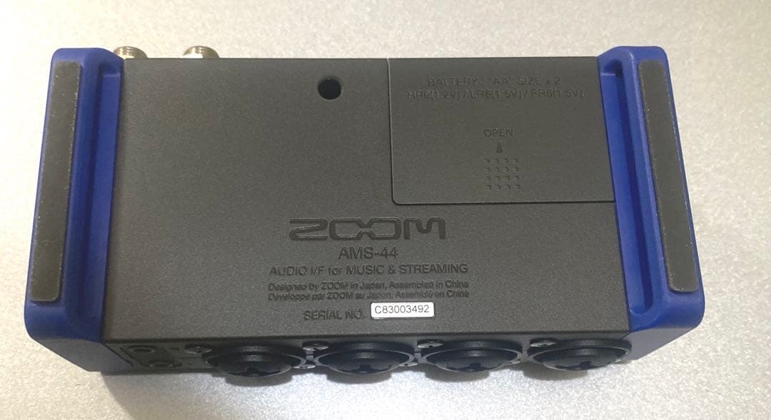 DTM・DAW ams-44 zoom