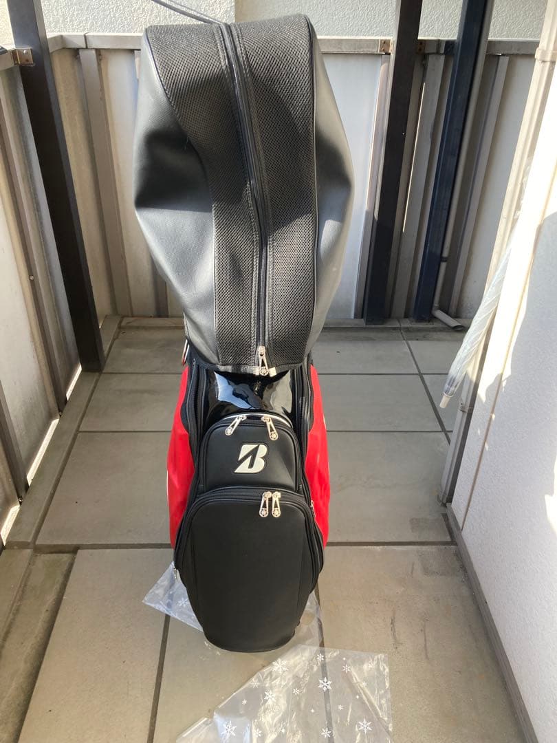 BRIDGESTONE キャディバッグ 黒/赤/カーボン調ツアーレプリカモデル
