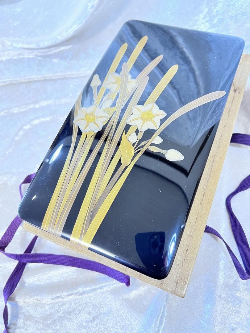 輪島塗水仙紋蒔絵　硯＆水滴付き　昭和　共箱 W13×D24×H4㎝