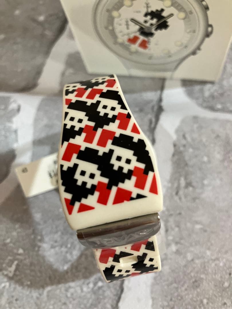 手塚治虫生誕80周年記念アトム腕時計 未使用品タグ付き　シリアルナンバー100