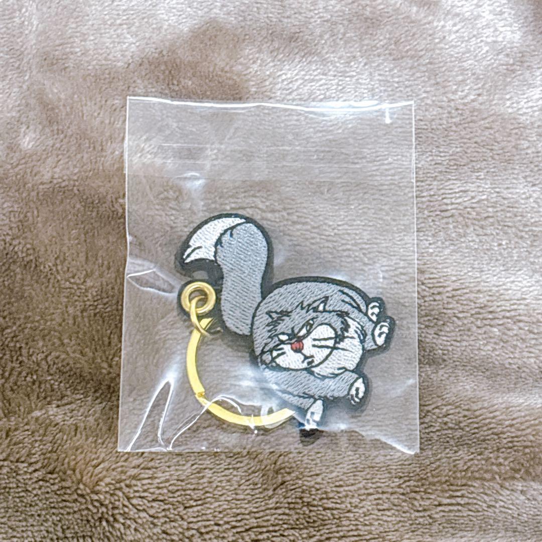 ディズニー アクキー 缶バッジ シール 他 まとめ売り