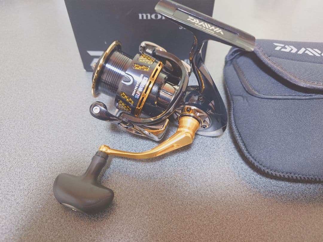 Daiwa　14モアザン　morethan 3012H スピニングリール