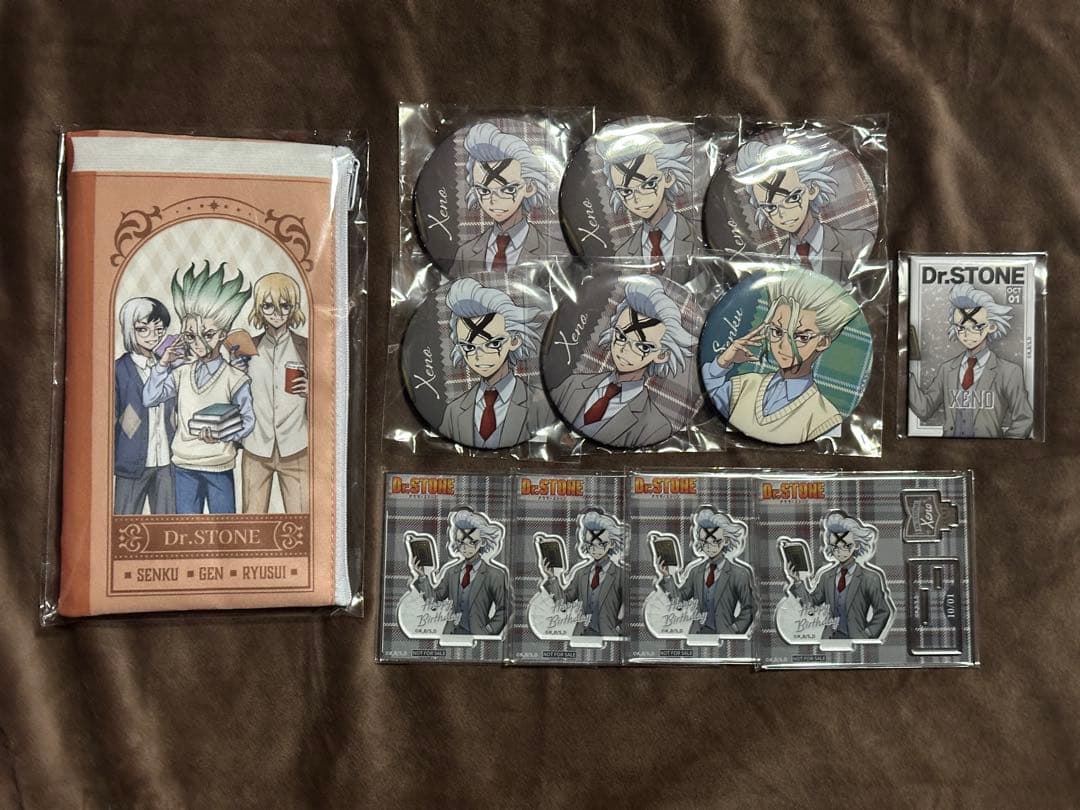 Dr.STONE 缶バッジ　アクリルスタンド　くじ引き堂　ゼノ　千空
