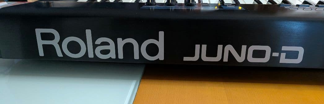 Roland JUNO-D シンセサイザー 61鍵　ソフトケース