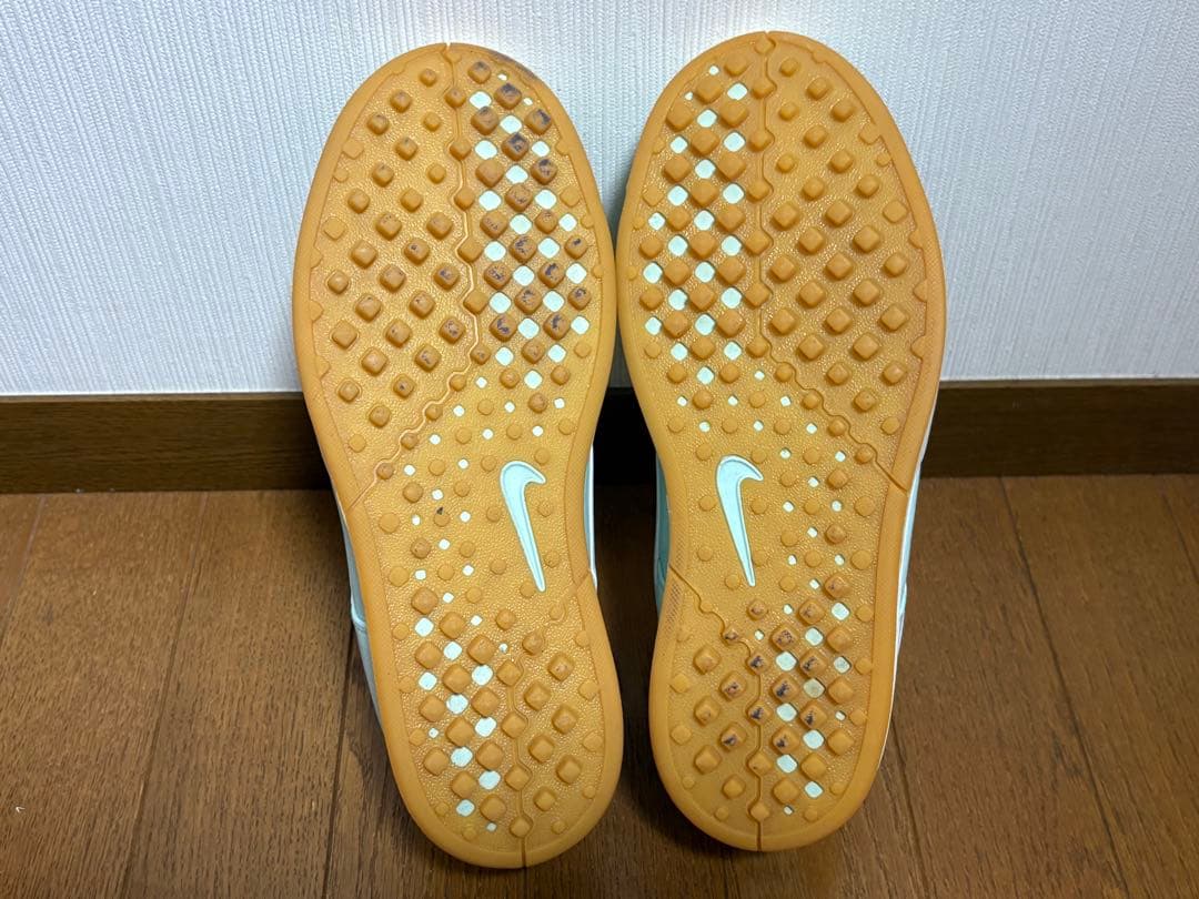 完売品NIKE GOLF ルナフォース1 希少カラー