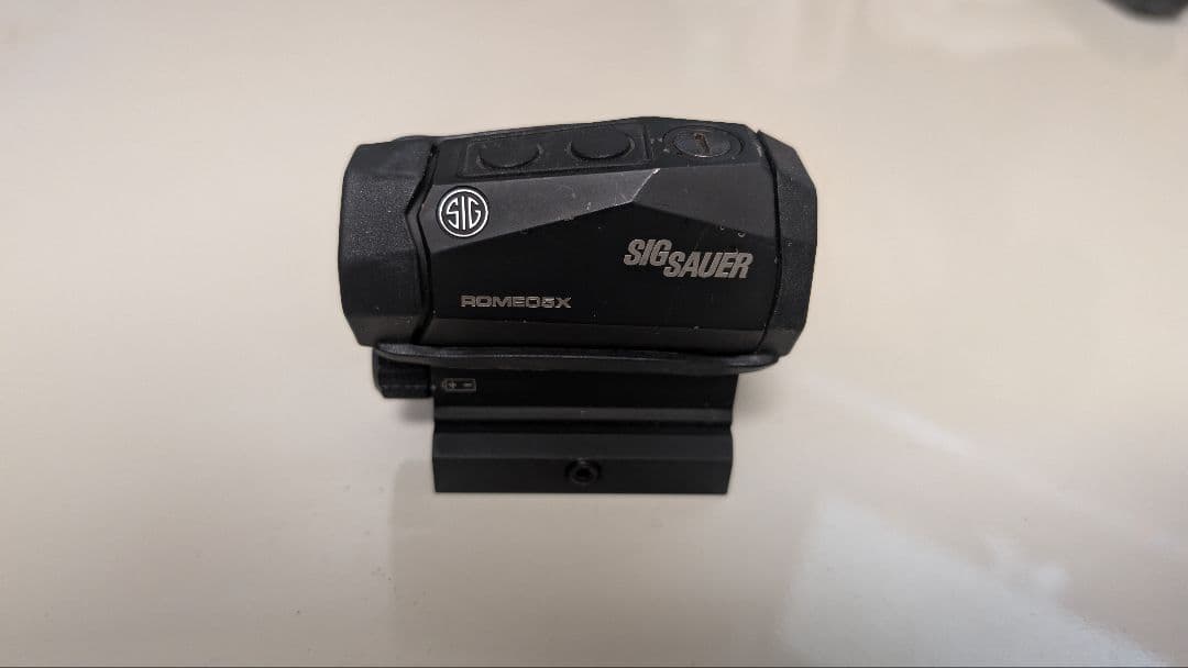 【実物】SIG ROMEO5X/XDR