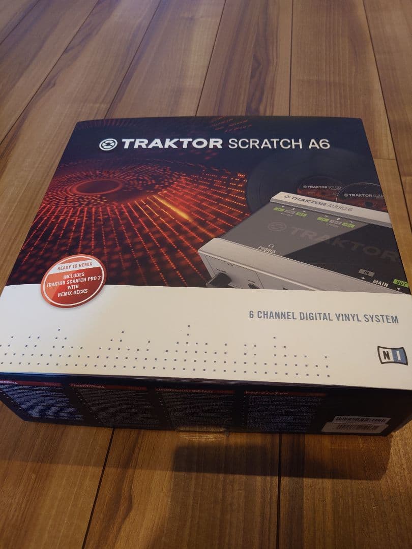 DJ機材 TRAKTOR SCRATCH A6