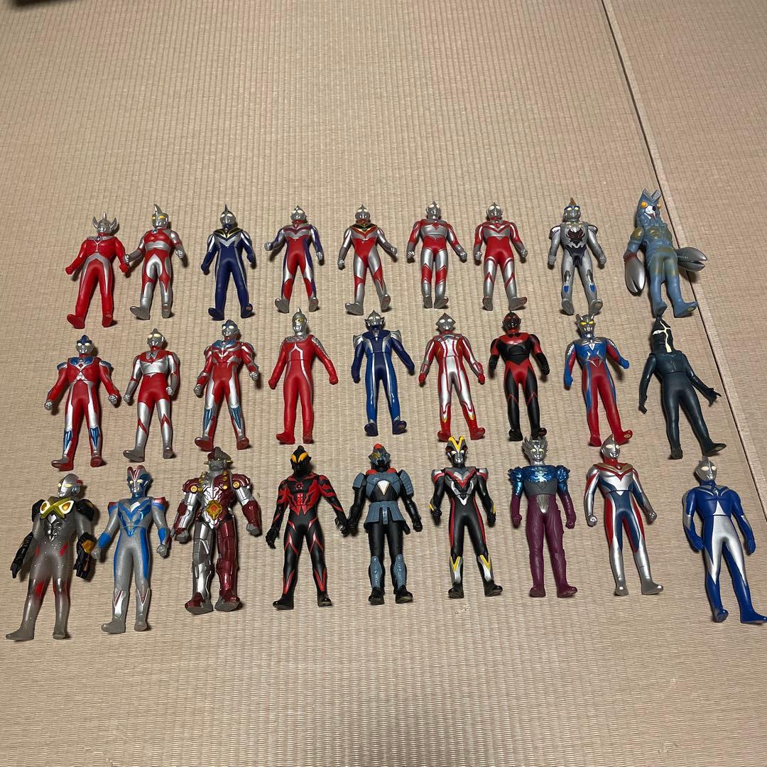 ウルトラマン・怪獣フィギュアセット　62体