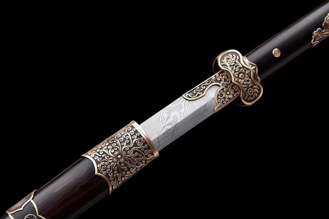 【大馬繍春刀】古兵器 刀装具 日本刀　模造刀 居合刀 武士道 鑑賞用 美術刀