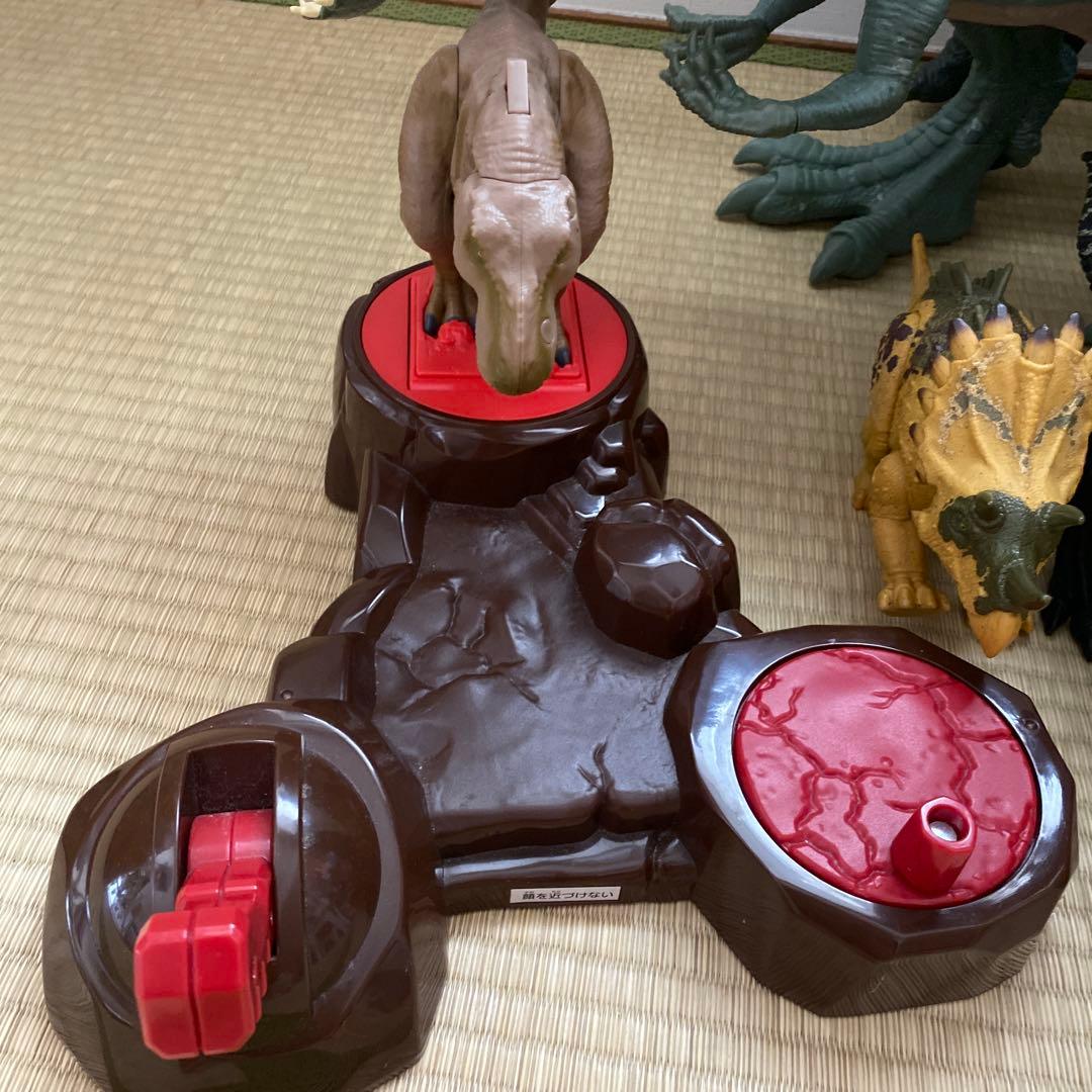 マテル　ジュラシックワールドなど９体