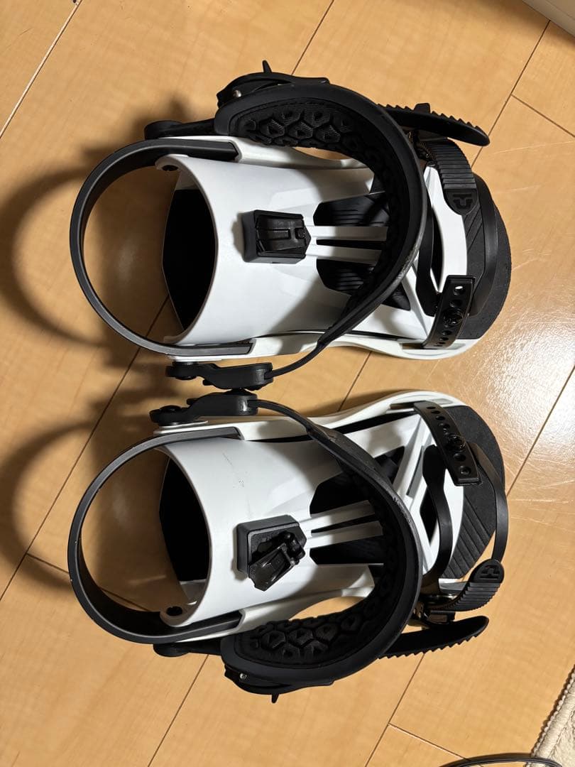 スノーボード ビンディング ユニオン　フライトプロ　ホワイト