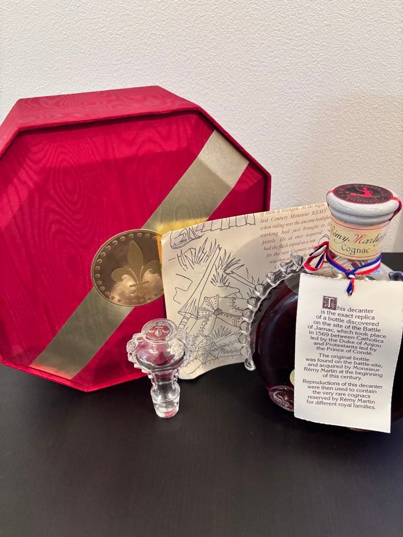 【未開栓】レミーマルタン ルイ13世 ベリーオールド バカラボトル 付属品完備