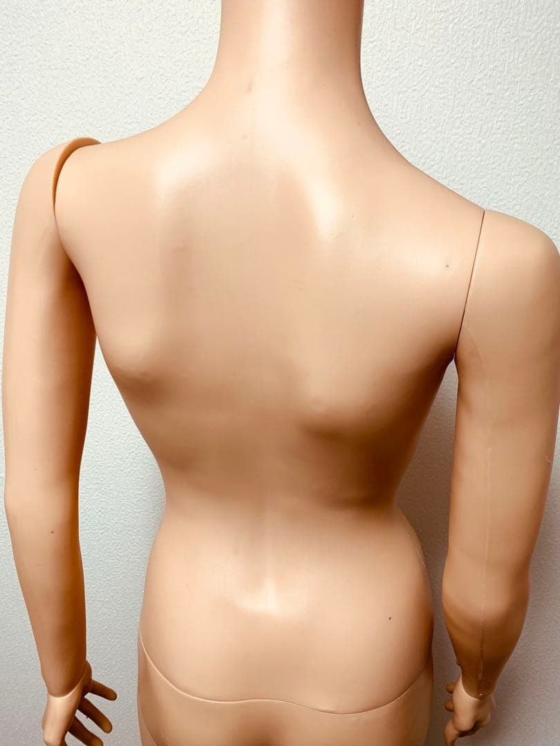 女性 マネキン 等身大 ’ ガラス台座付き '　ベージュ 160cm