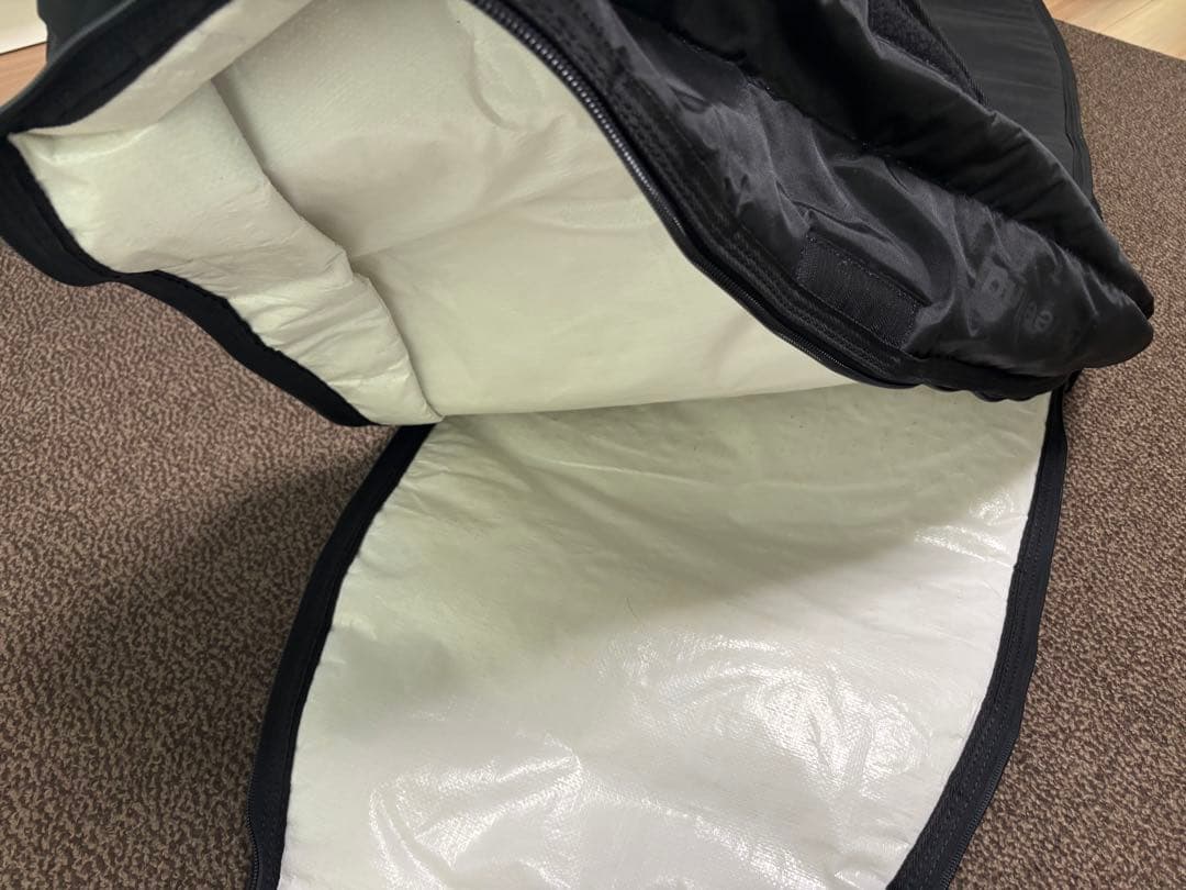 ★送料無料・美品★お洒落　ビラボン　サーフボードハードケース　サーフィン