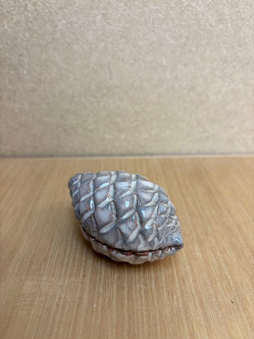 茶道具　萩焼　松実　香合　十二代田原陶兵衛作