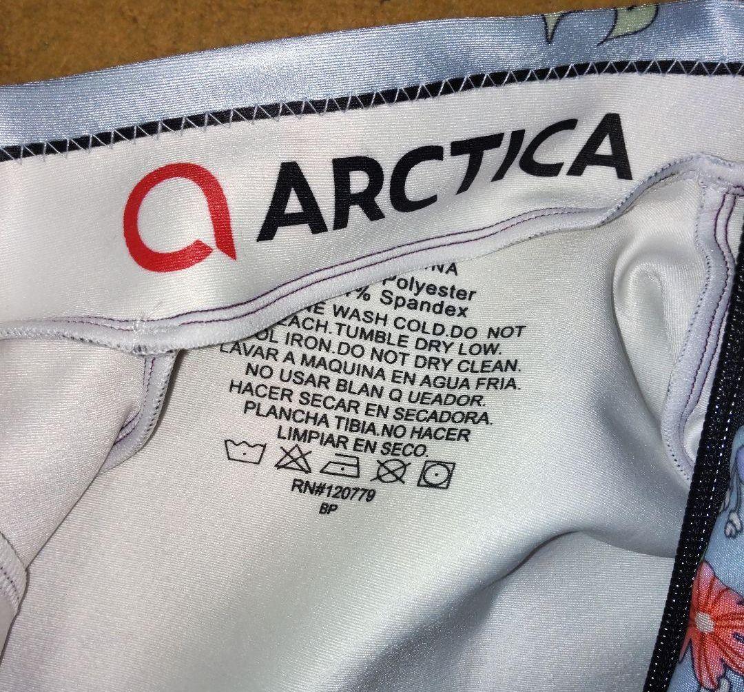 新品タグ付き ARCTICA FIS 対応ワンピース