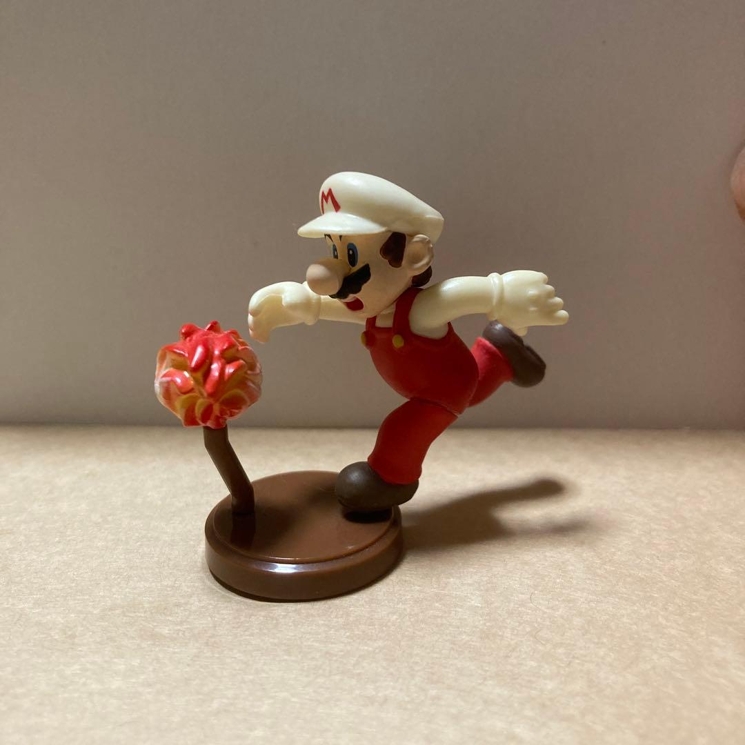 スーパーマリオブラザーズ　チョコエッグ