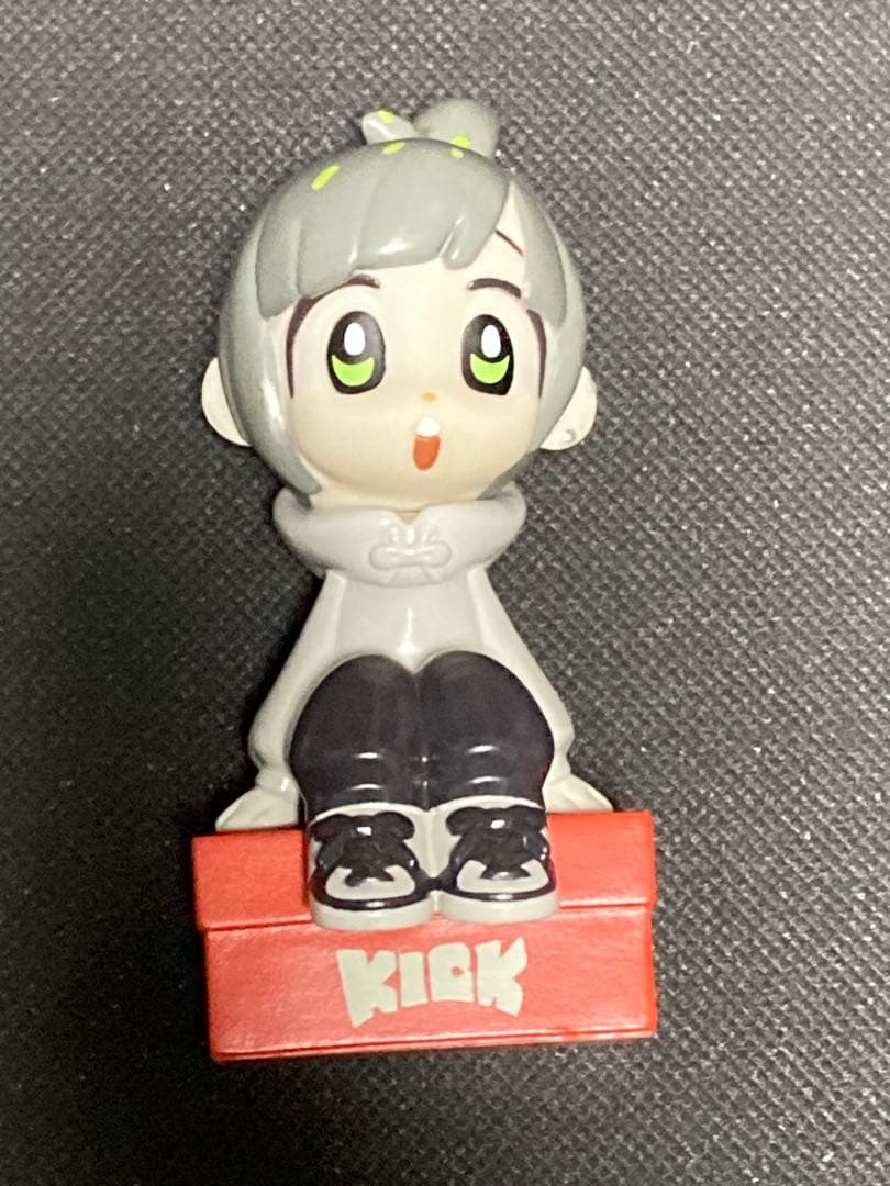 Sit Gal KICKちゃん ノーマルゼロワンソフビ magodesu