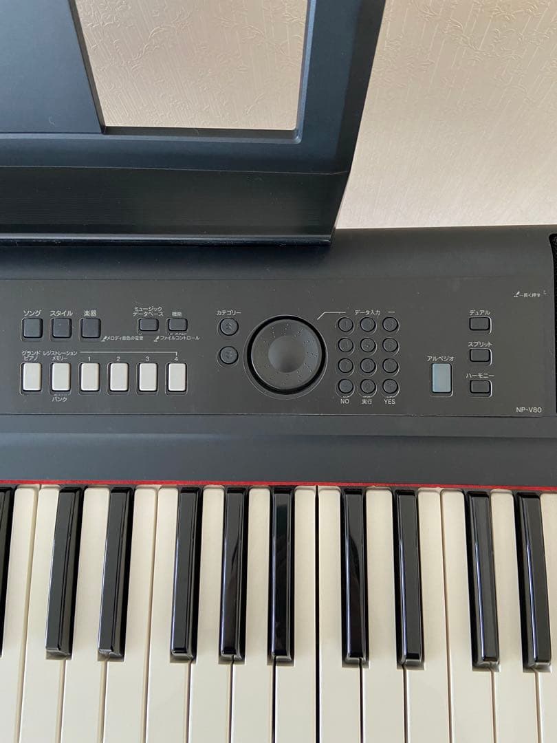 ヤマハ　キーボード　piaggero　NP-V80